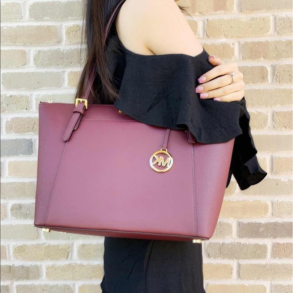 Gaby’sBags👜💕- Michael Kors Purse Merlot - Picture 3 of 5